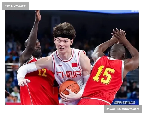 王哲林66.7%命中率创新高 上海中锋效率提升明显